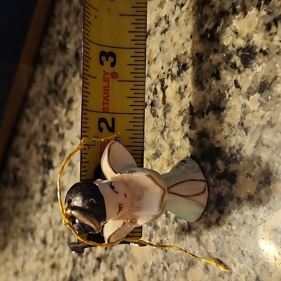 Vintage Porcelain Angel Ornament/Figurine - Picture 6 of 14